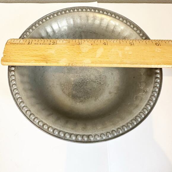 RWP Wilton Armetale Metal Small Bowl - Picture 5 of 5
